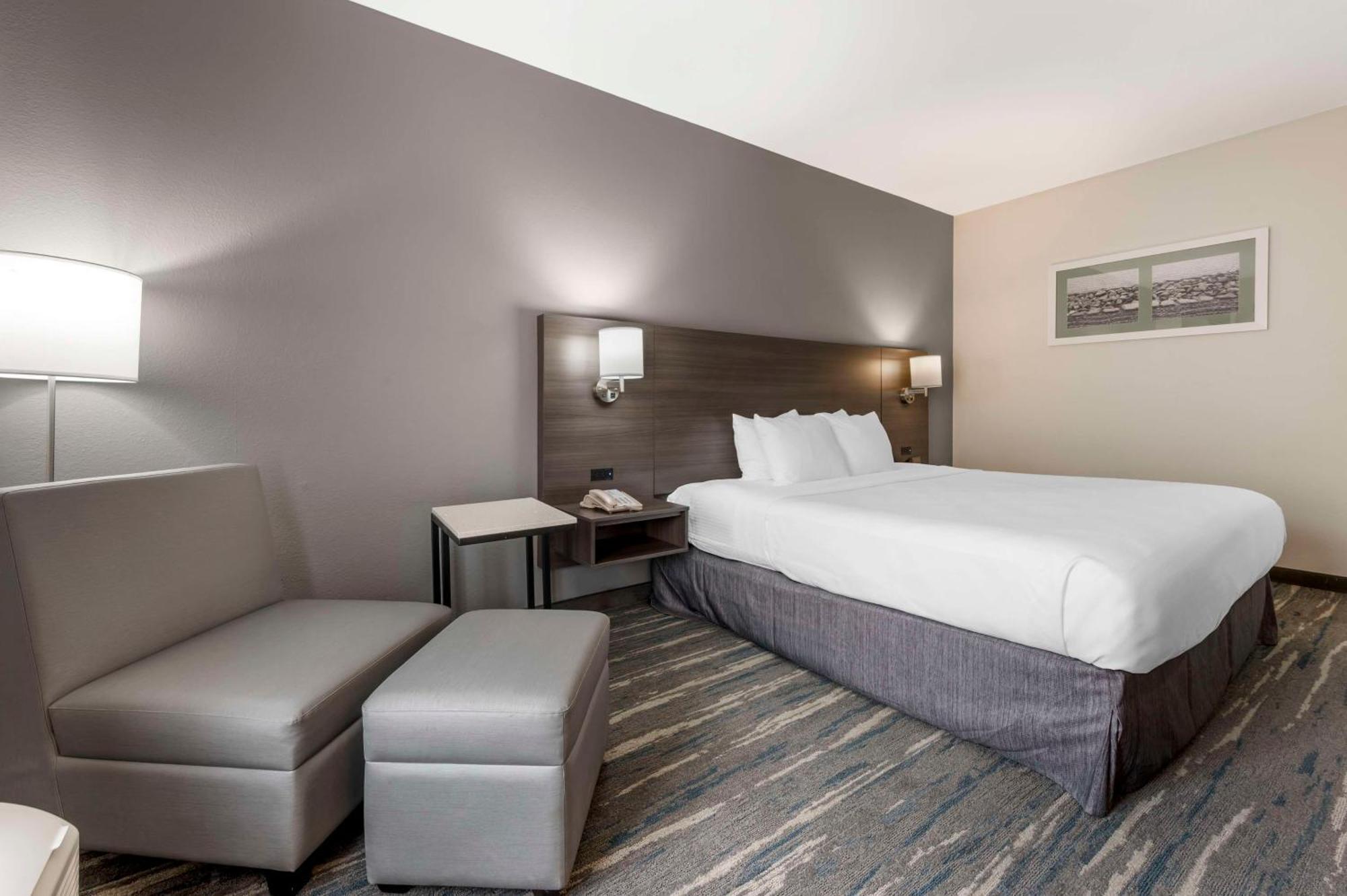 Best Western Heartland Inn Mattoon Екстериор снимка